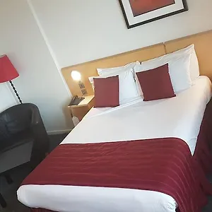 St Giles Heathrow - A St Giles Hotel